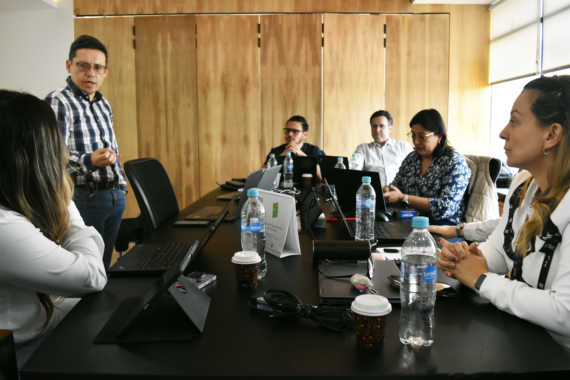 El equipo directivo de FONDECÚN realizó una jornada de planeación estratégica con el fin de fortalecer el desarrollo del plan 2024-2027 para la entidad.